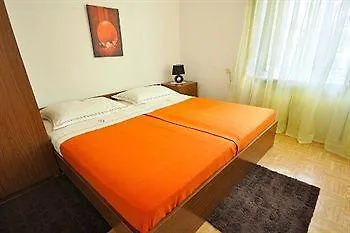 Apartament Center