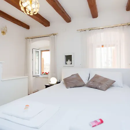 Center Apartment